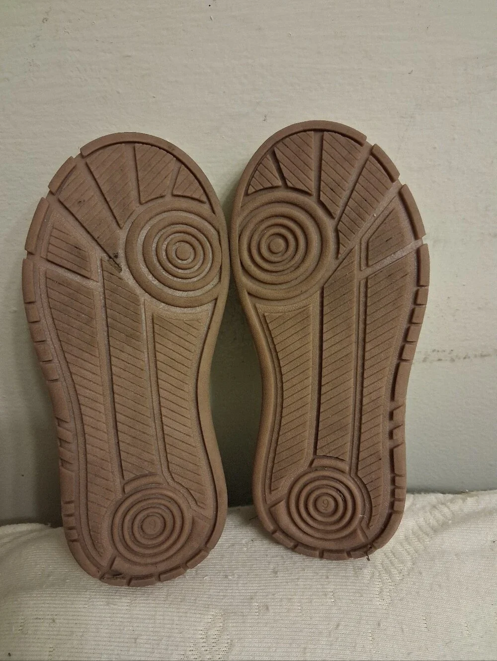 OshKosh B'gosh Kids' Tan Slip-On Sneakers size 9M, 5.5 Inches Inside